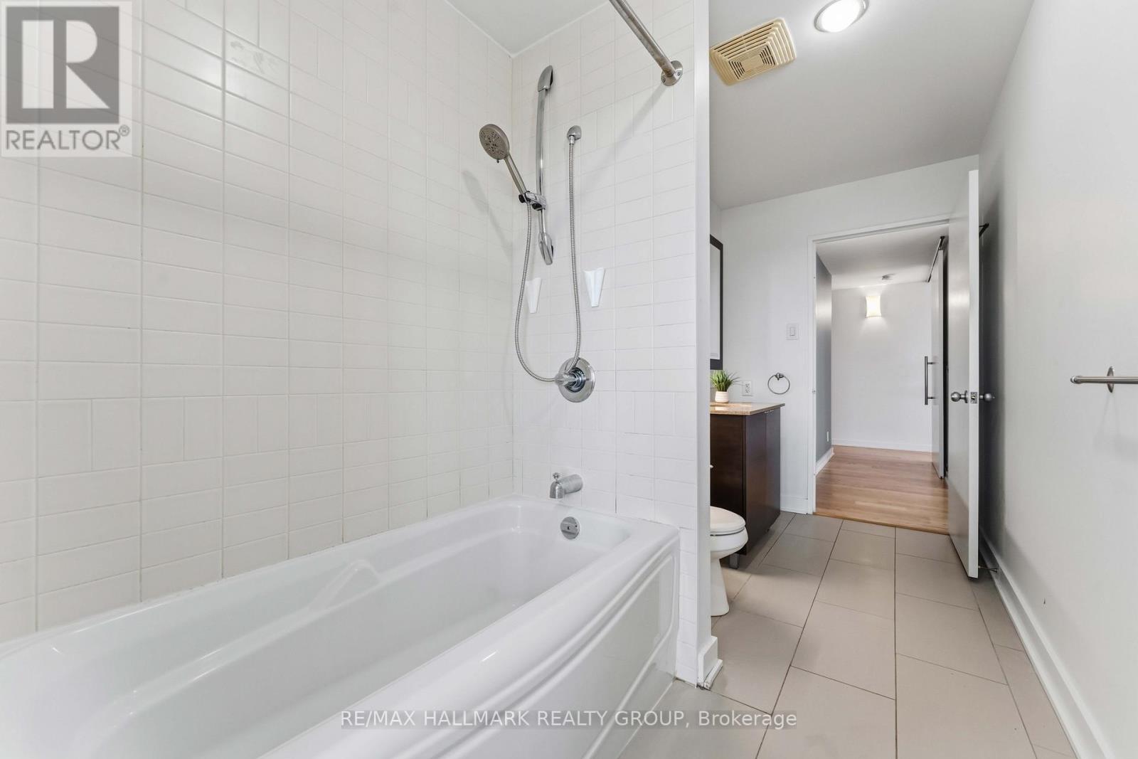 2110 - 324 Laurier Avenue W, Ottawa, Ontario  K1P 0A4 - Photo 22 - X13570770