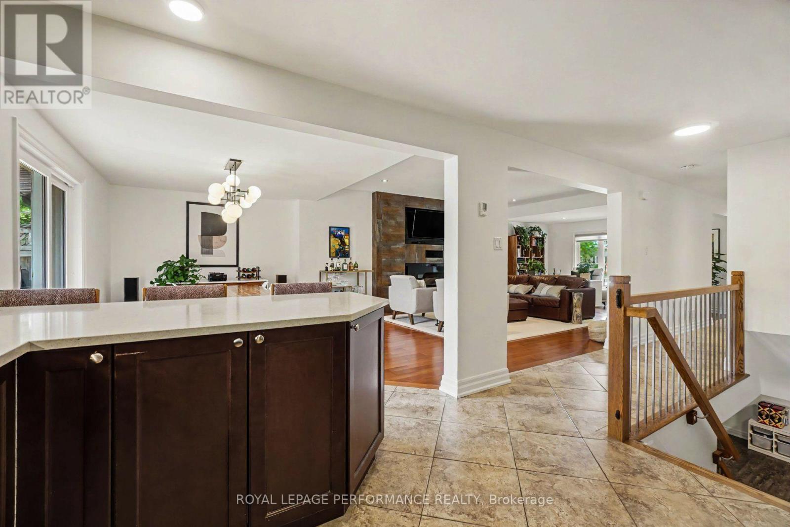 2061 Cabot Street, Ottawa, Ontario  K1H 6J7 - Photo 11 - X13570856