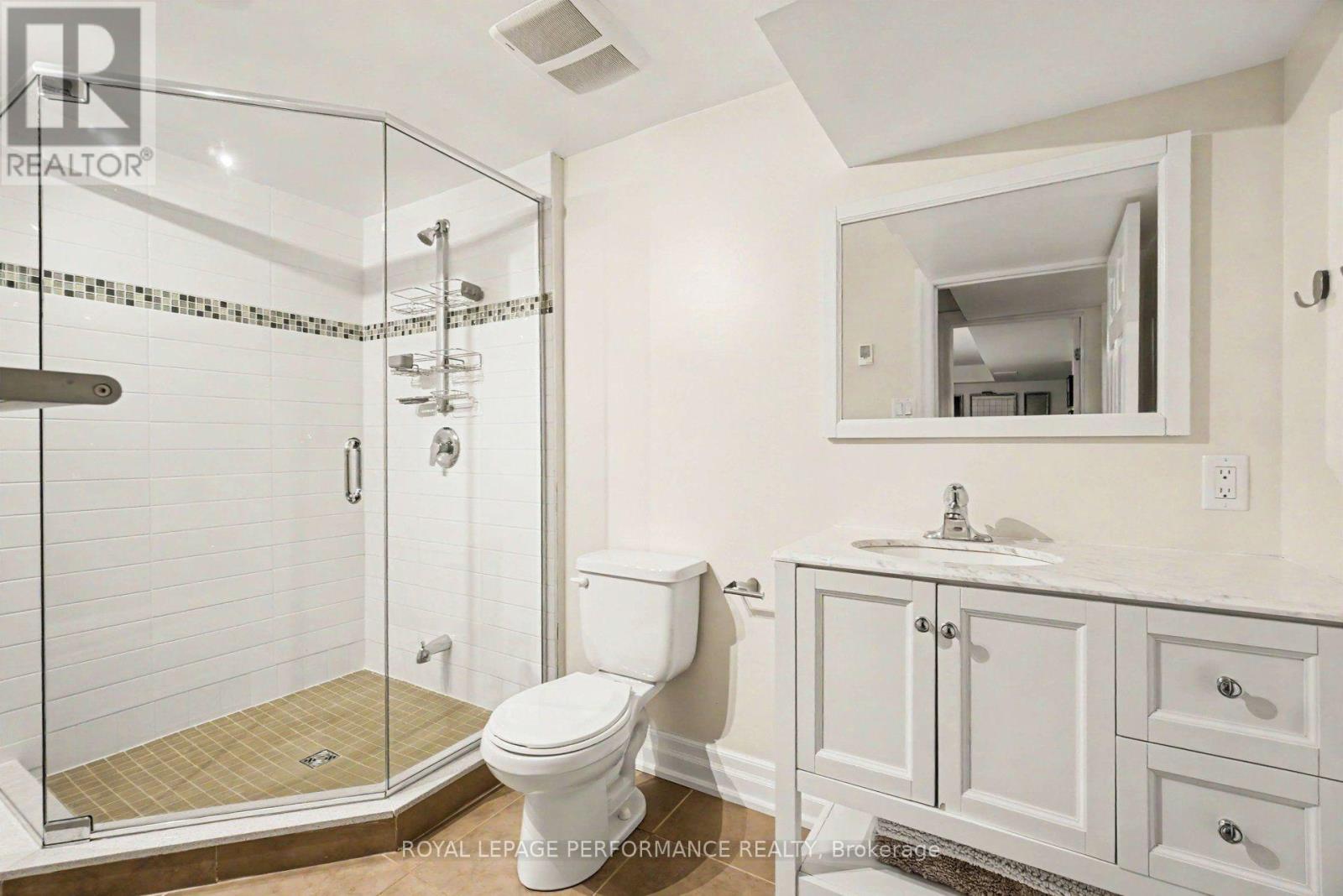 2061 Cabot Street, Ottawa, Ontario  K1H 6J7 - Photo 28 - X13570856