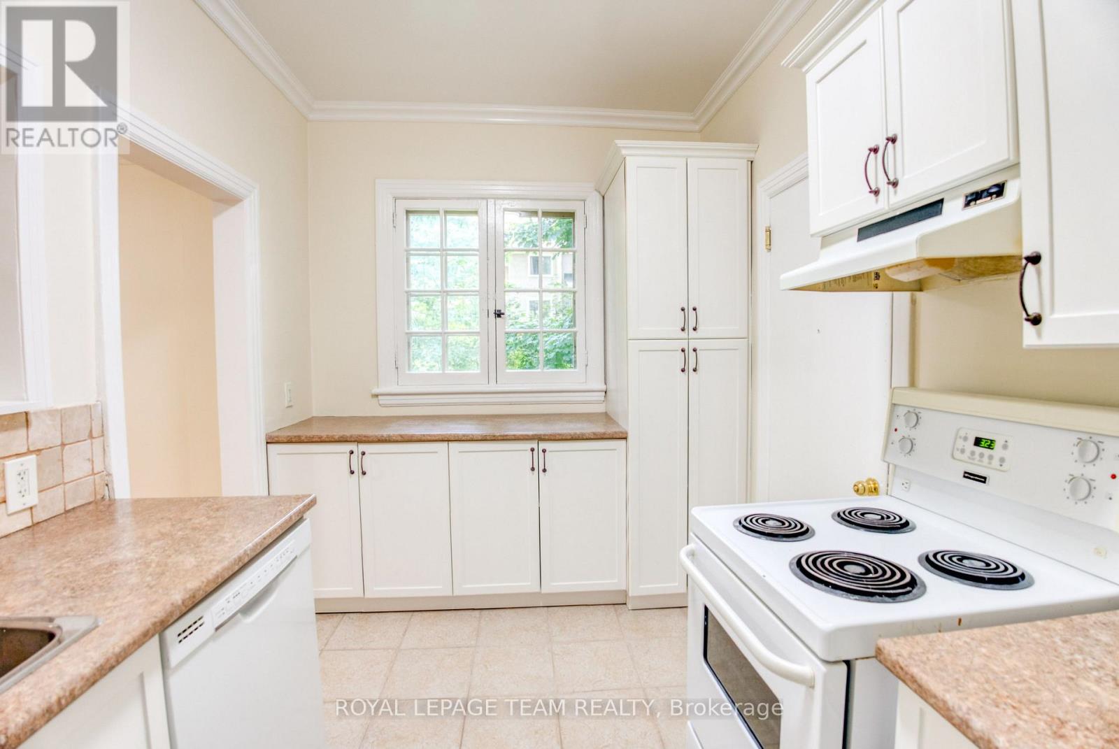 480 Oakhill Road, Ottawa, Ontario  K1M 1J6 - Photo 13 - X13570914