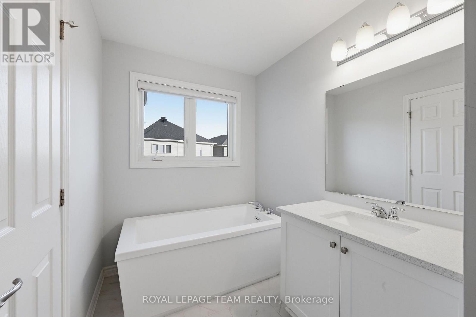 153 Unity Place, Ottawa, Ontario  K2S 2Y8 - Photo 24 - X13570922
