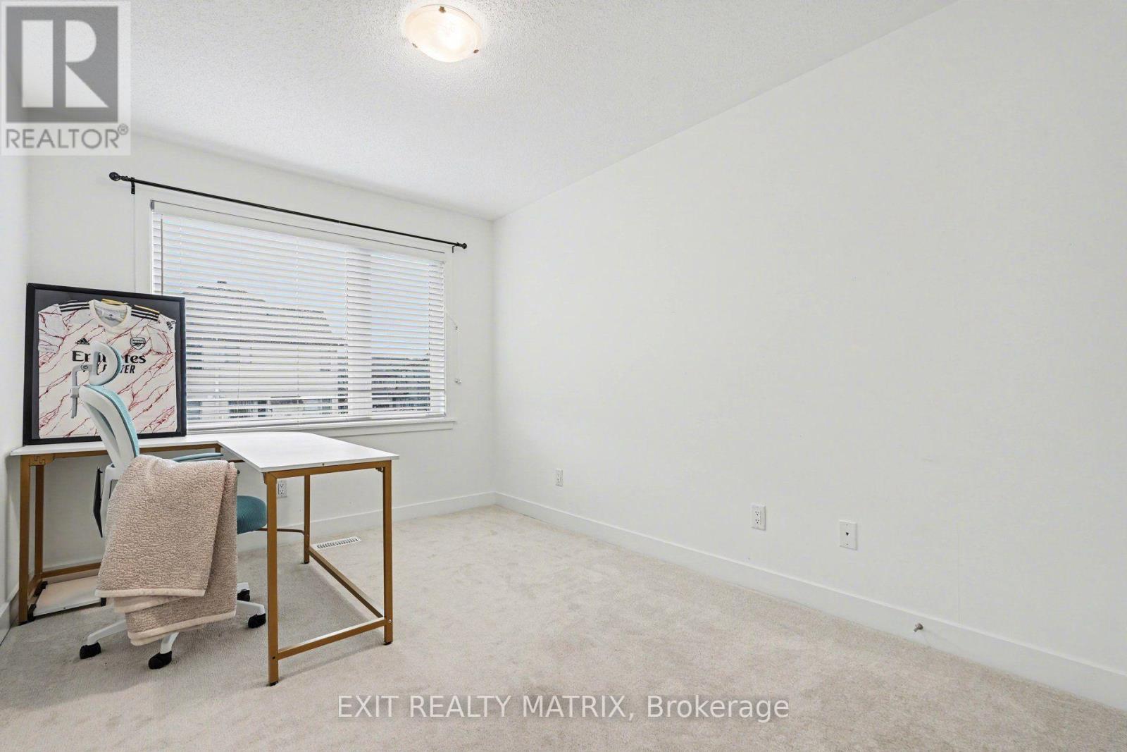 656 Putney Crescent W, Ottawa, Ontario  K2S 2N7 - Photo 21 - X13570936