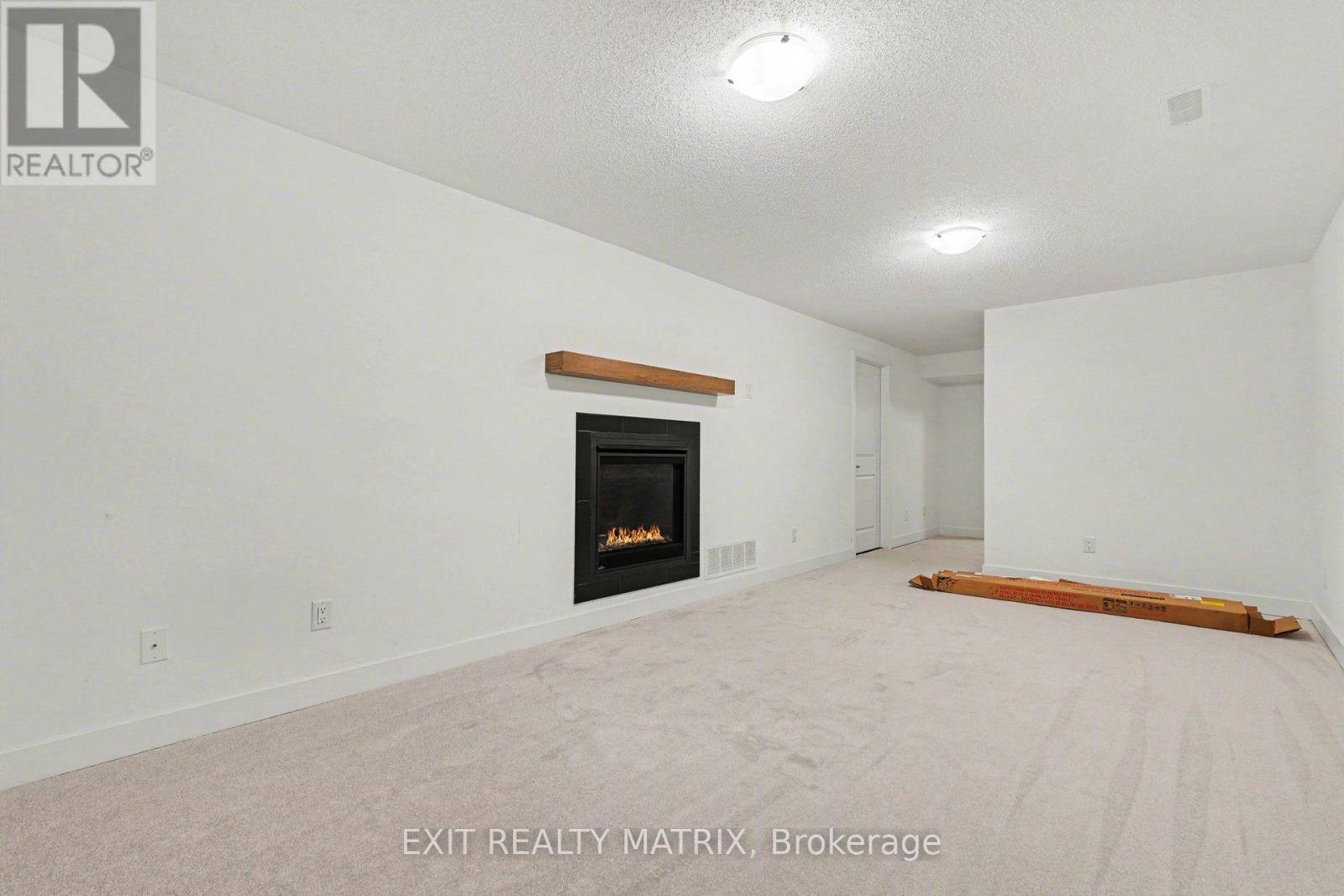 656 Putney Crescent W, Ottawa, Ontario  K2S 2N7 - Photo 28 - X13570936
