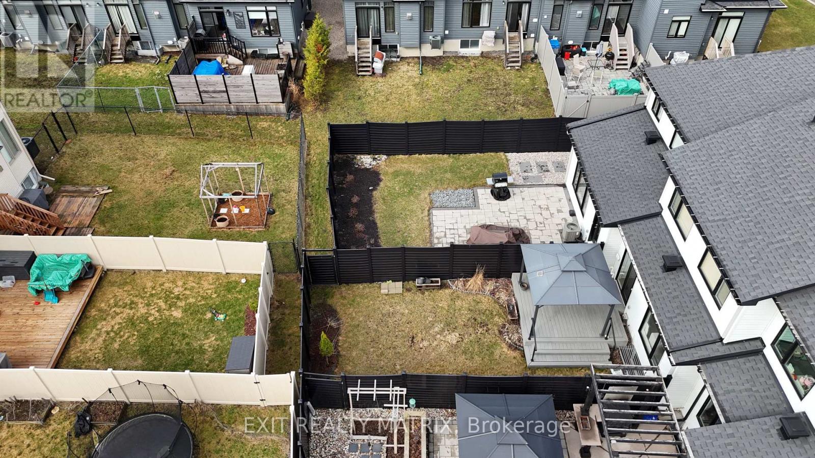 656 Putney Crescent W, Ottawa, Ontario  K2S 2N7 - Photo 33 - X13570936