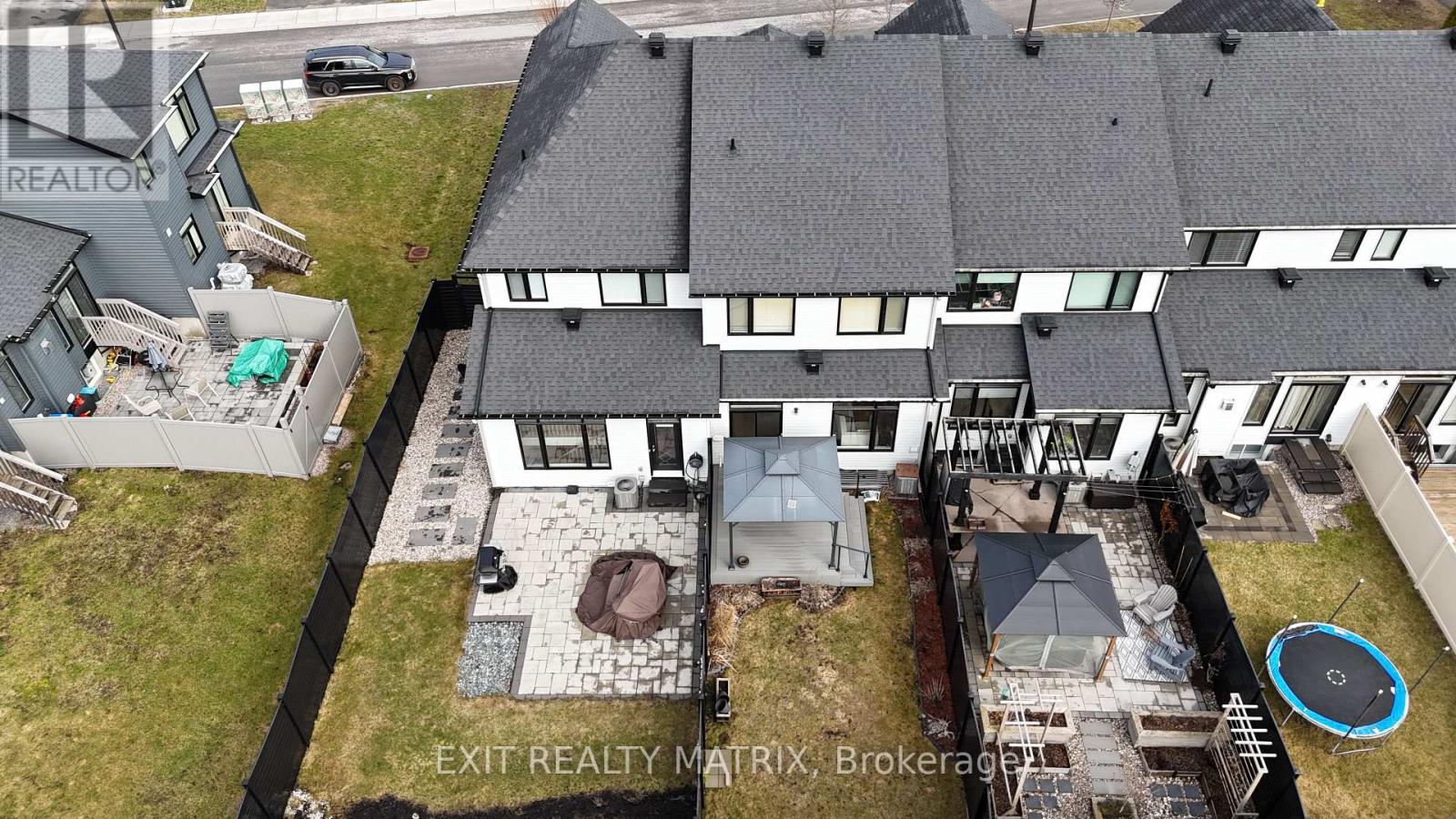 656 Putney Crescent W, Ottawa, Ontario  K2S 2N7 - Photo 34 - X13570936