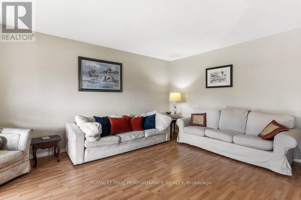 5529 Woodeden Drive, Ottawa, Ontario  K4M 1B4 - Photo 16 - X13570938