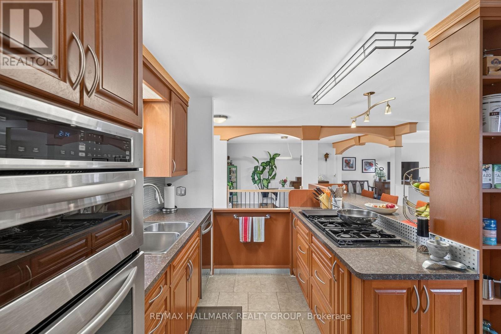 1100 Bathgate Drive, Ottawa, Ontario  K1J 8G1 - Photo 15 - X13570970
