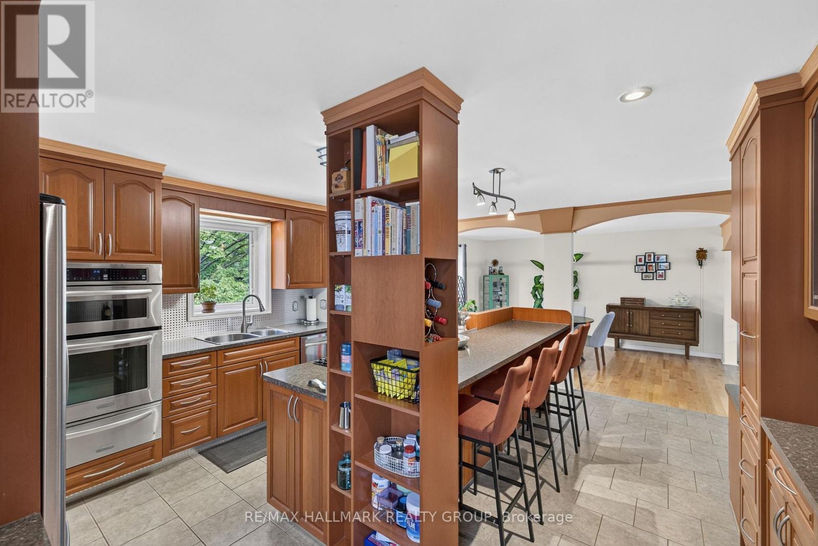 1100 Bathgate Drive, Ottawa, Ontario  K1J 8G1 - Photo 17 - X13570970