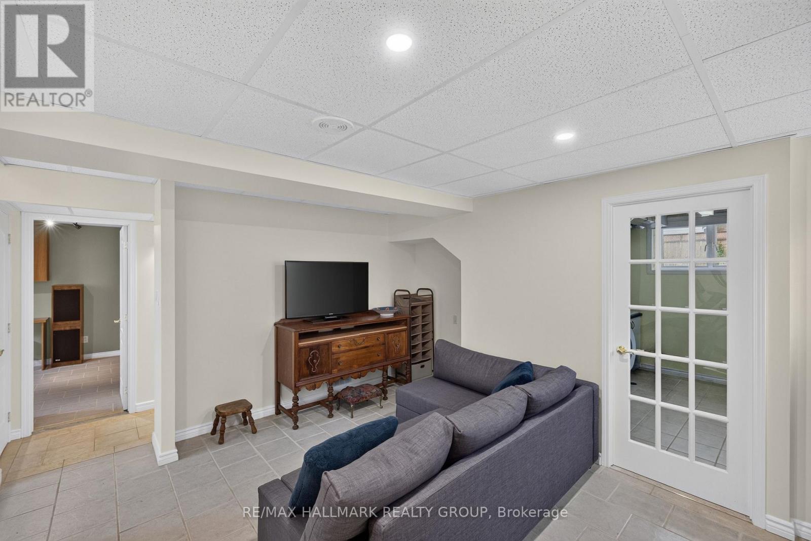 1100 Bathgate Drive, Ottawa, Ontario  K1J 8G1 - Photo 25 - X13570970