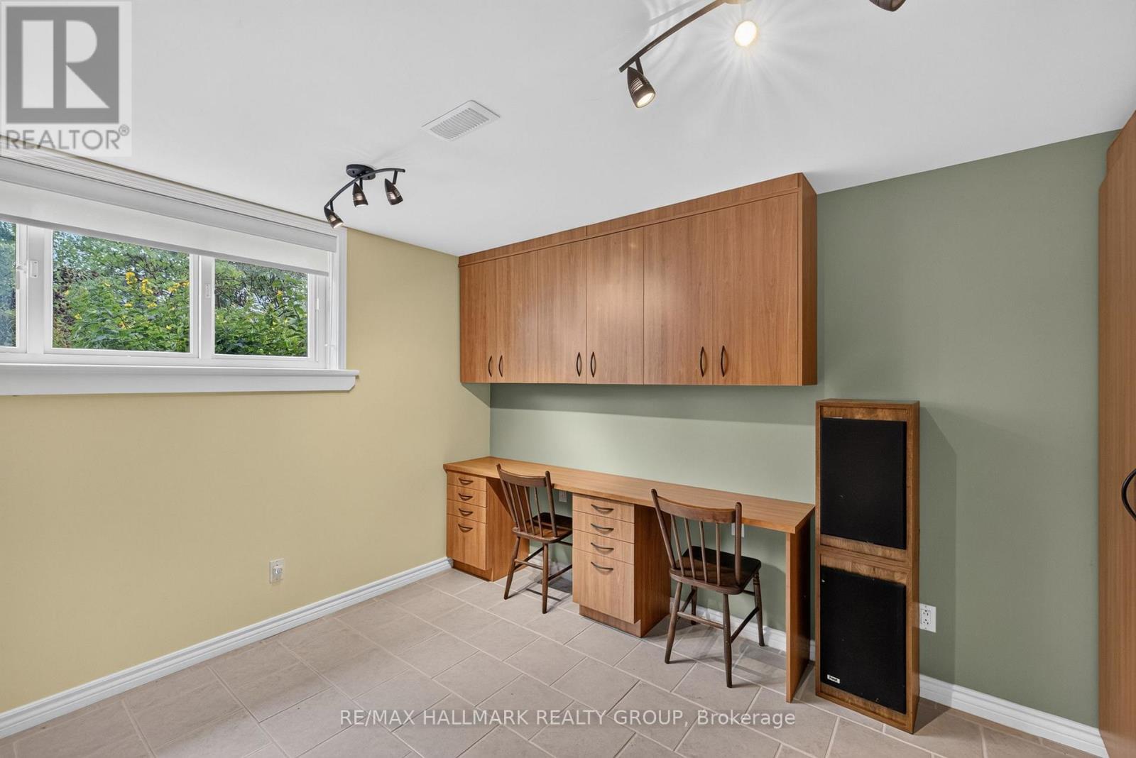 1100 Bathgate Drive, Ottawa, Ontario  K1J 8G1 - Photo 28 - X13570970