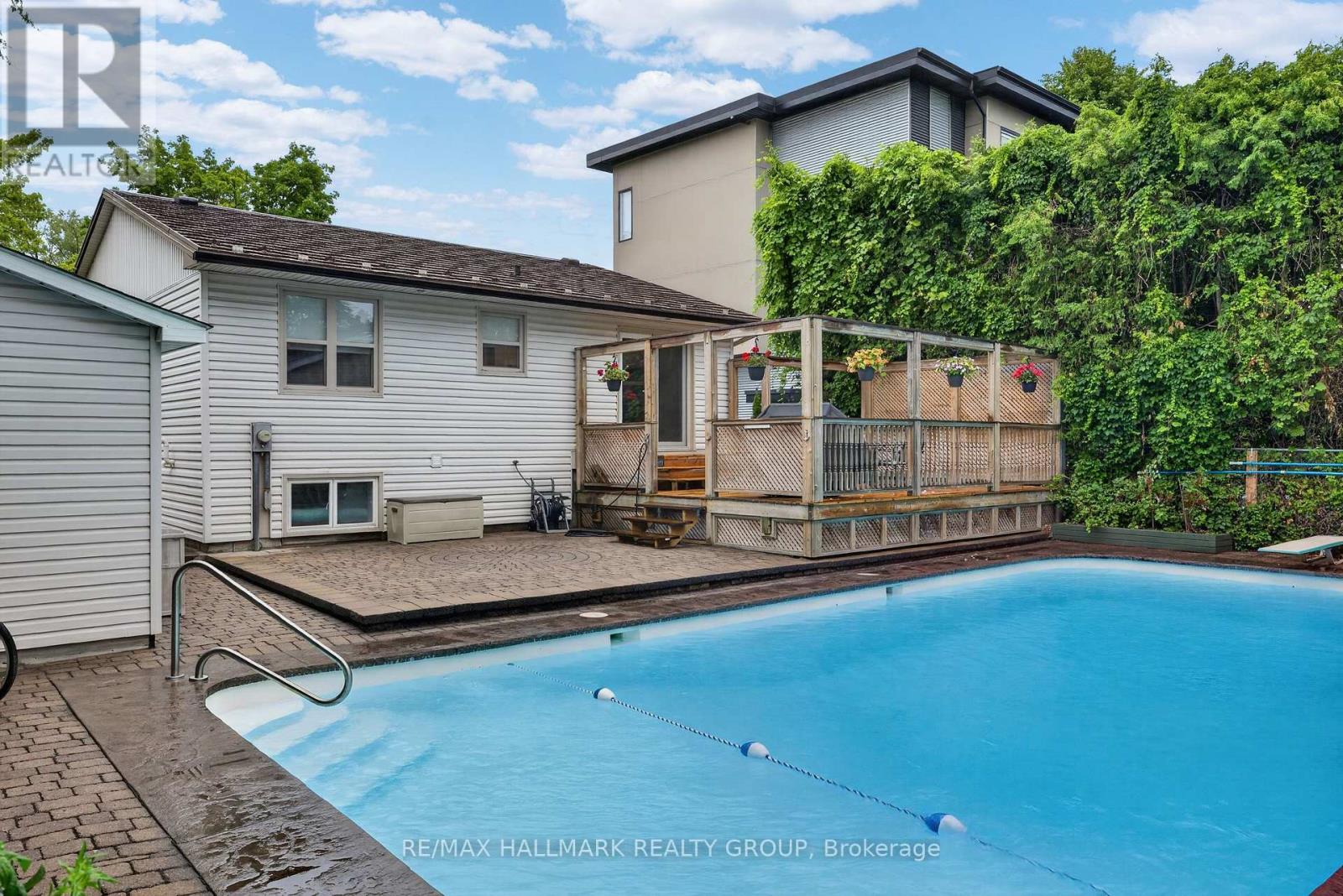 1100 Bathgate Drive, Ottawa, Ontario  K1J 8G1 - Photo 37 - X13570970
