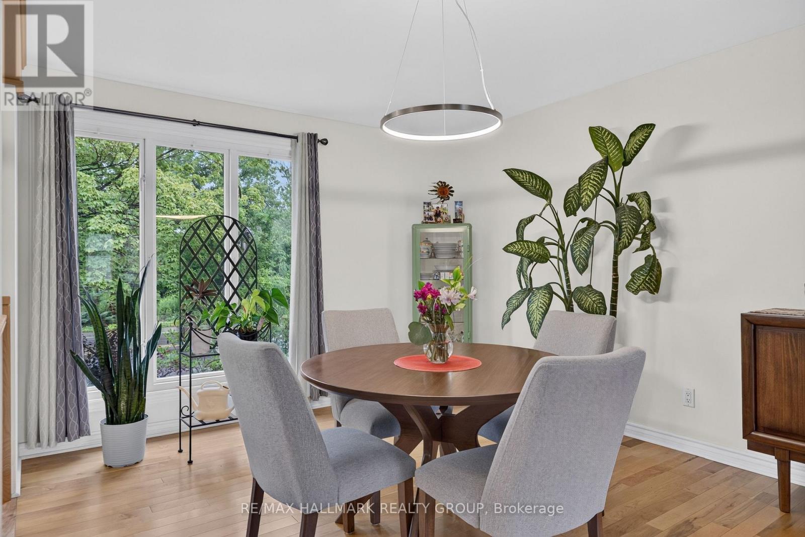 1100 Bathgate Drive, Ottawa, Ontario  K1J 8G1 - Photo 7 - X13570970