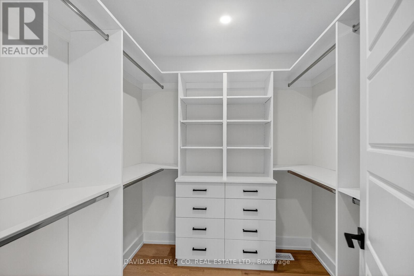 Main - 612 Tweedsmuir Avenue, Ottawa, Ontario  K1Z 5P3 - Photo 14 - X13571008