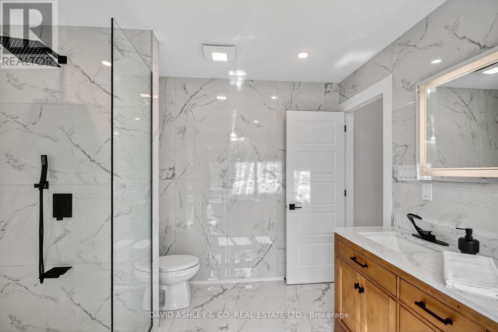 Main - 612 Tweedsmuir Avenue, Ottawa, Ontario  K1Z 5P3 - Photo 19 - X13571008