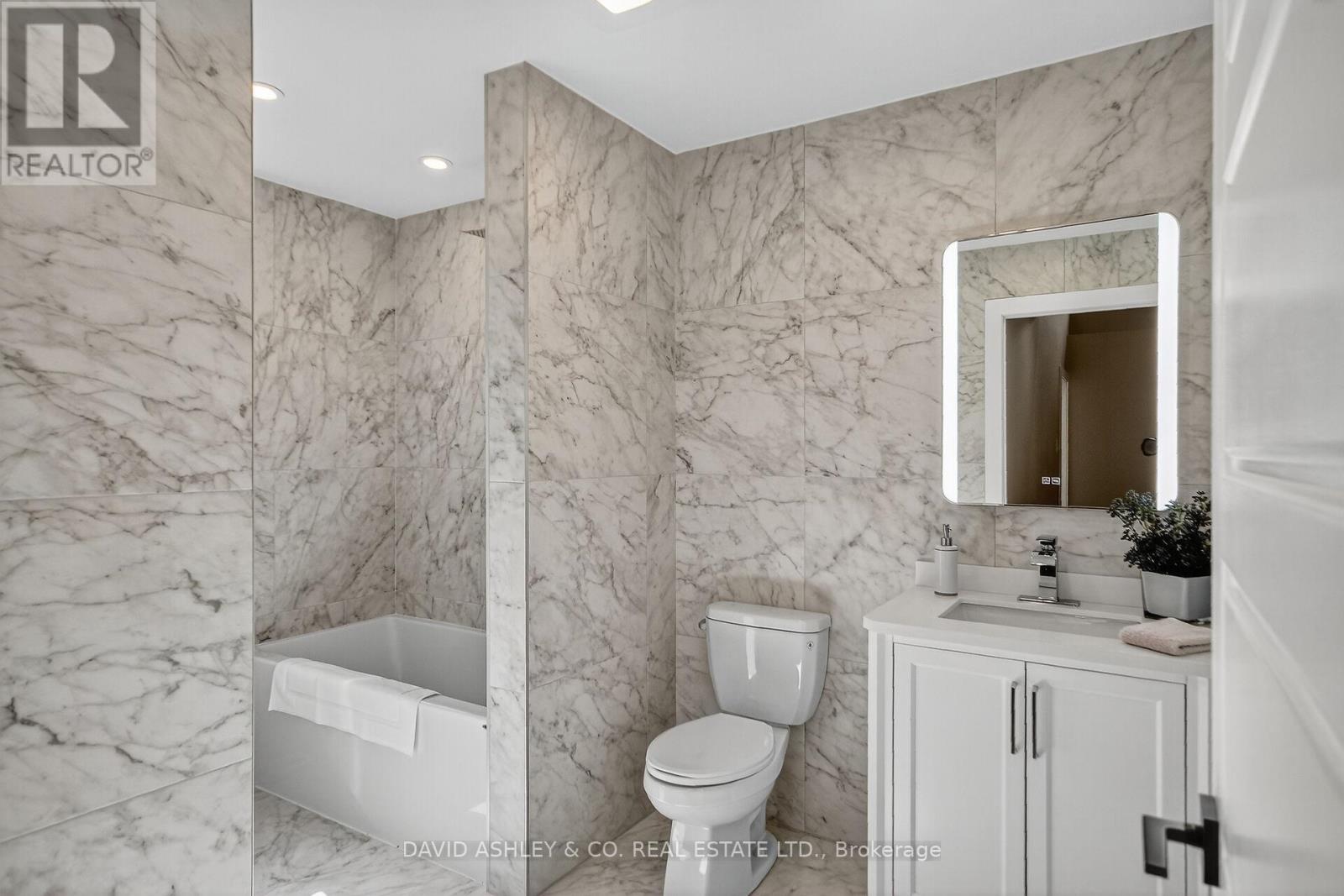Main - 612 Tweedsmuir Avenue, Ottawa, Ontario  K1Z 5P3 - Photo 22 - X13571008
