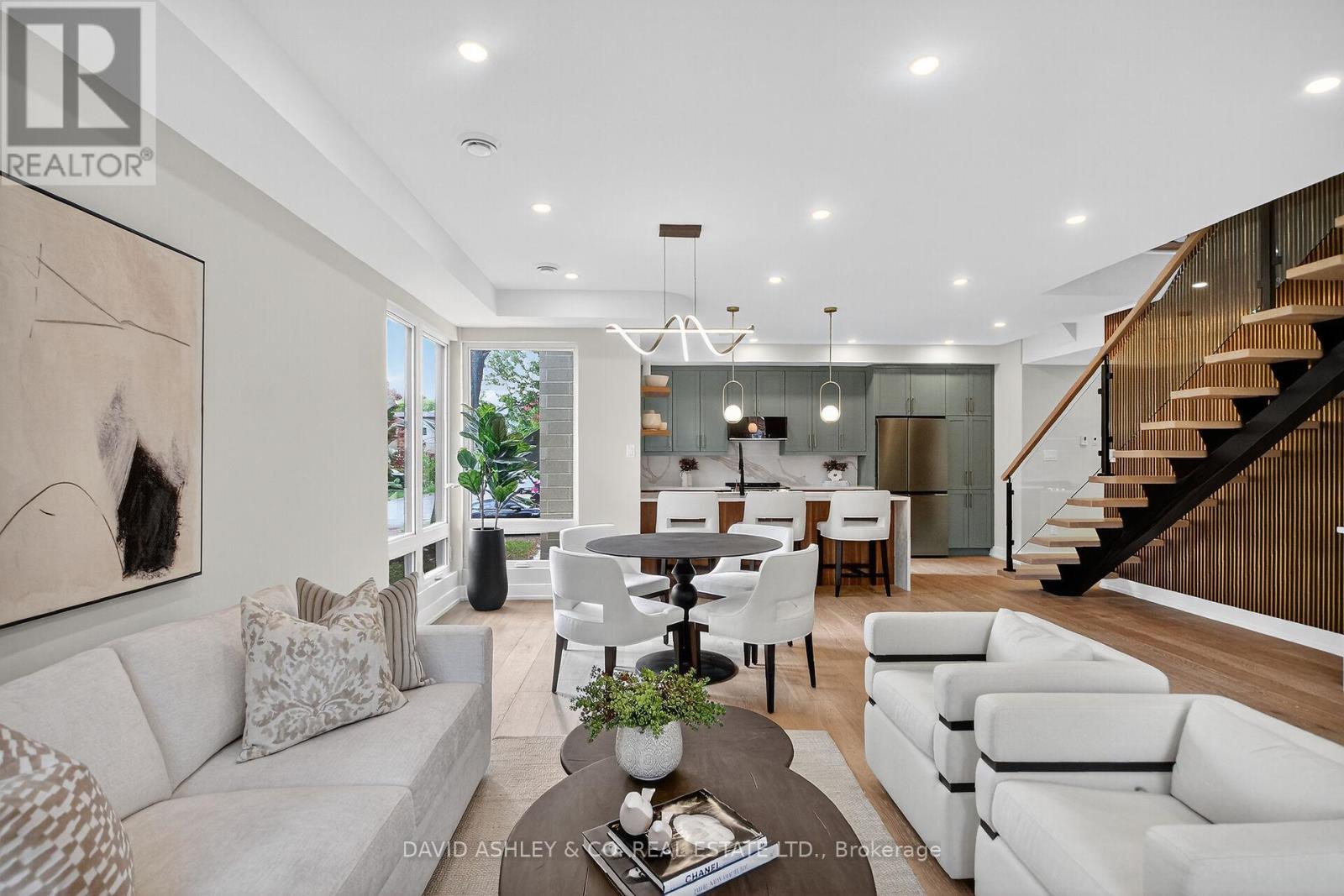 Main - 612 Tweedsmuir Avenue, Ottawa, Ontario  K1Z 5P3 - Photo 32 - X13571008