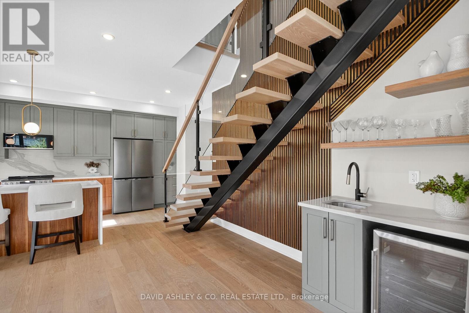 Main - 612 Tweedsmuir Avenue, Ottawa, Ontario  K1Z 5P3 - Photo 35 - X13571008