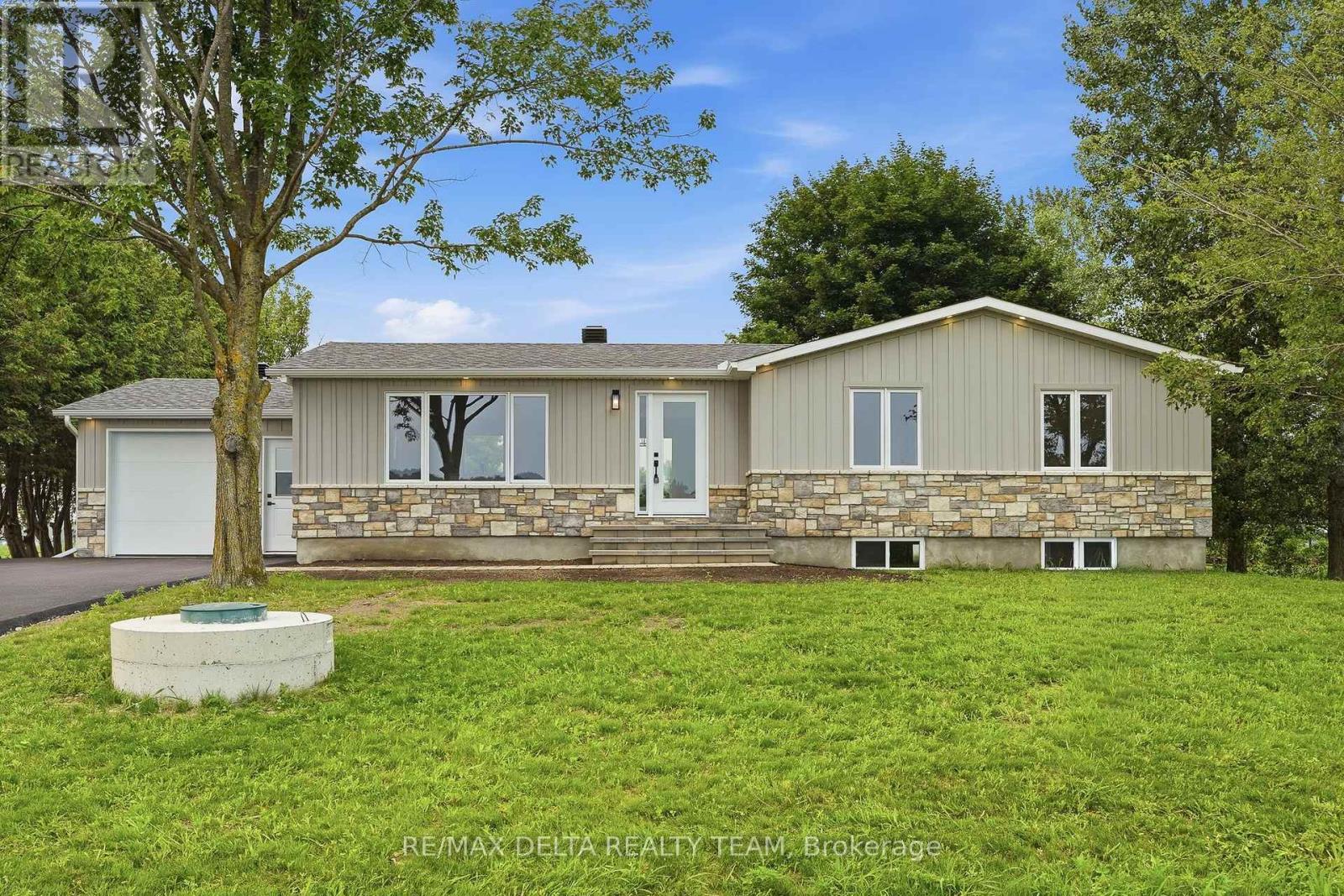 1568 Pilon Road, Clarence-Rockland, Ontario  K0A 1N0 - Photo 1 - X13571106