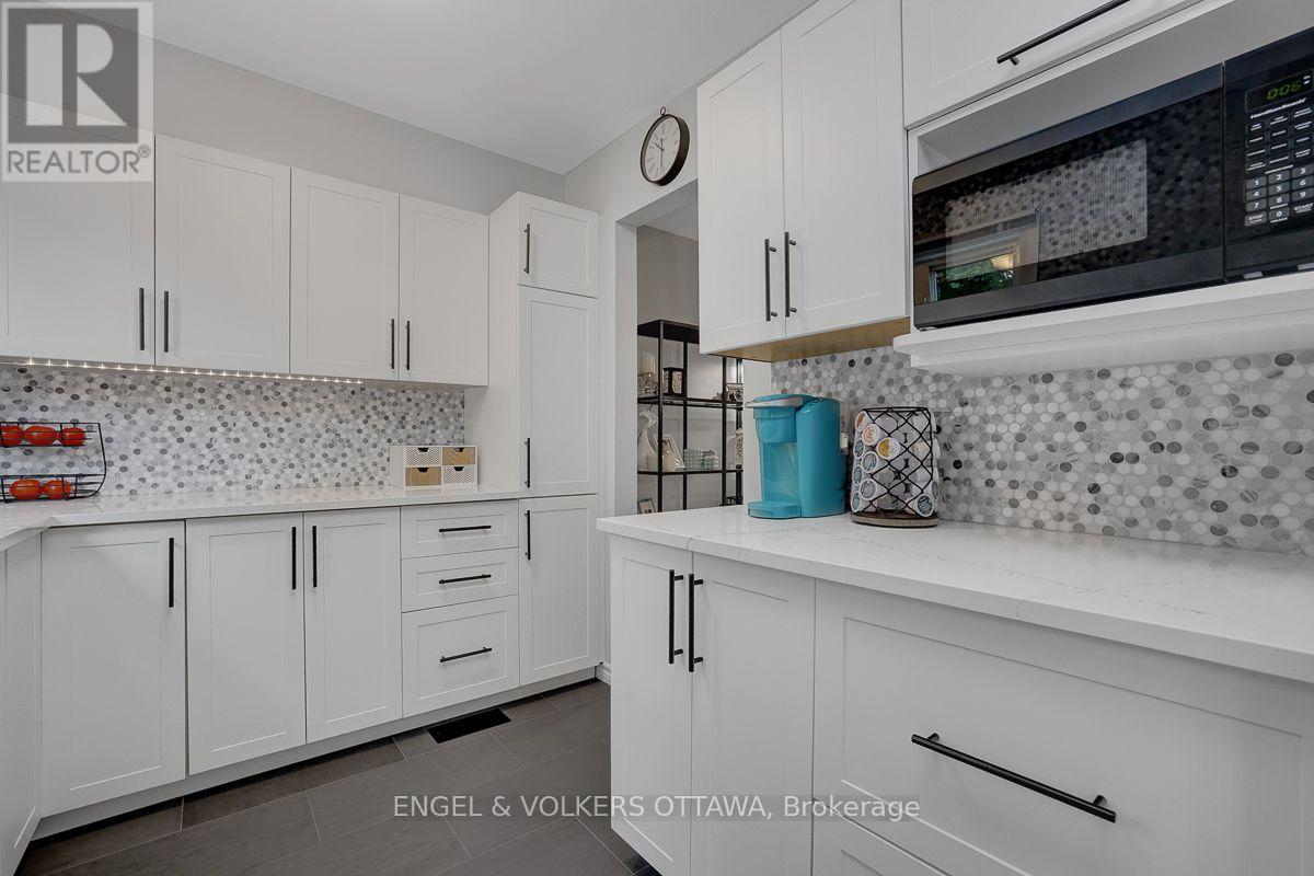 66 Peary Way, Ottawa, Ontario  K2L 1Z8 - Photo 15 - X13571110