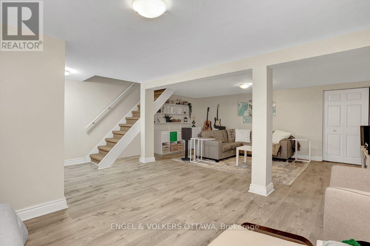 66 Peary Way, Ottawa, Ontario  K2L 1Z8 - Photo 32 - X13571110