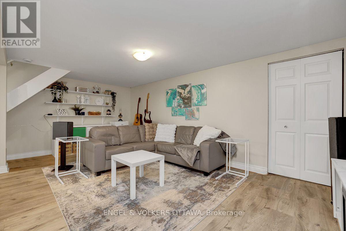 66 Peary Way, Ottawa, Ontario  K2L 1Z8 - Photo 33 - X13571110