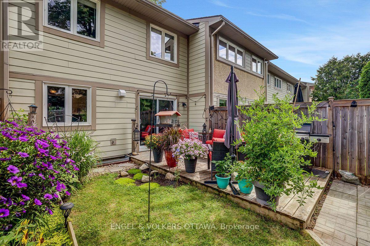 66 Peary Way, Ottawa, Ontario  K2L 1Z8 - Photo 43 - X13571110