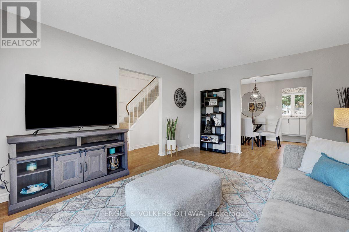 66 Peary Way, Ottawa, Ontario  K2L 1Z8 - Photo 7 - X13571110