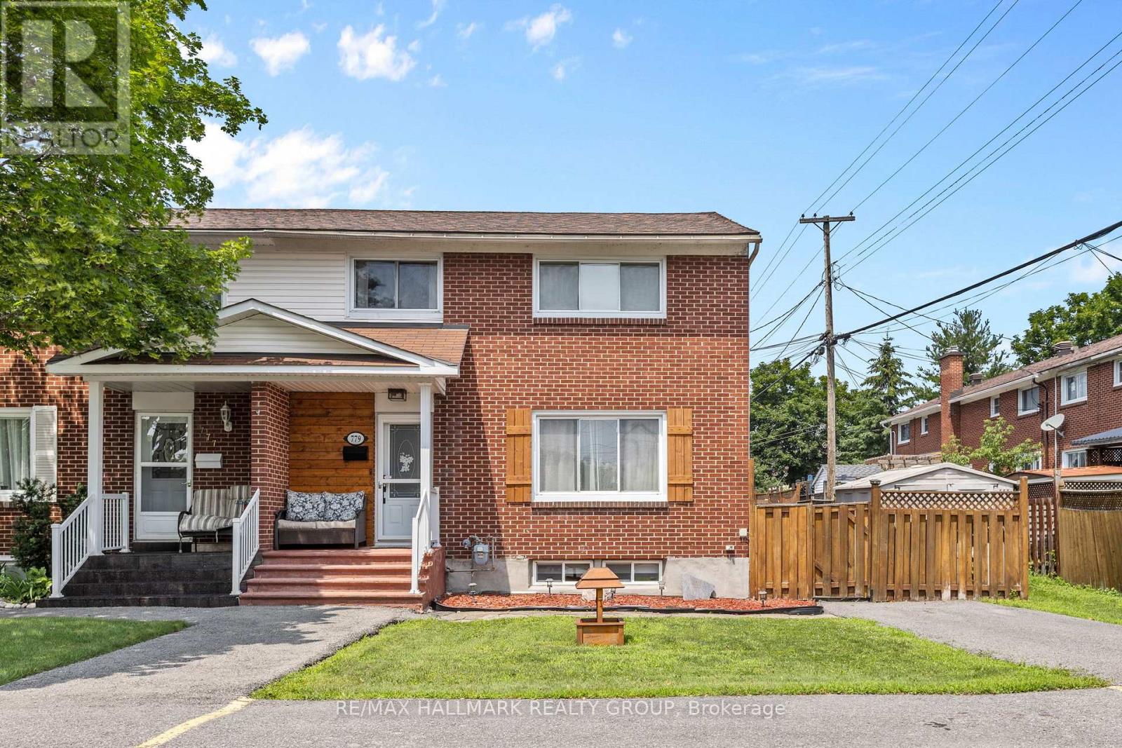 779 Borthwick Avenue, Ottawa, Ontario  K1K 2M5 - Photo 1 - X13571158