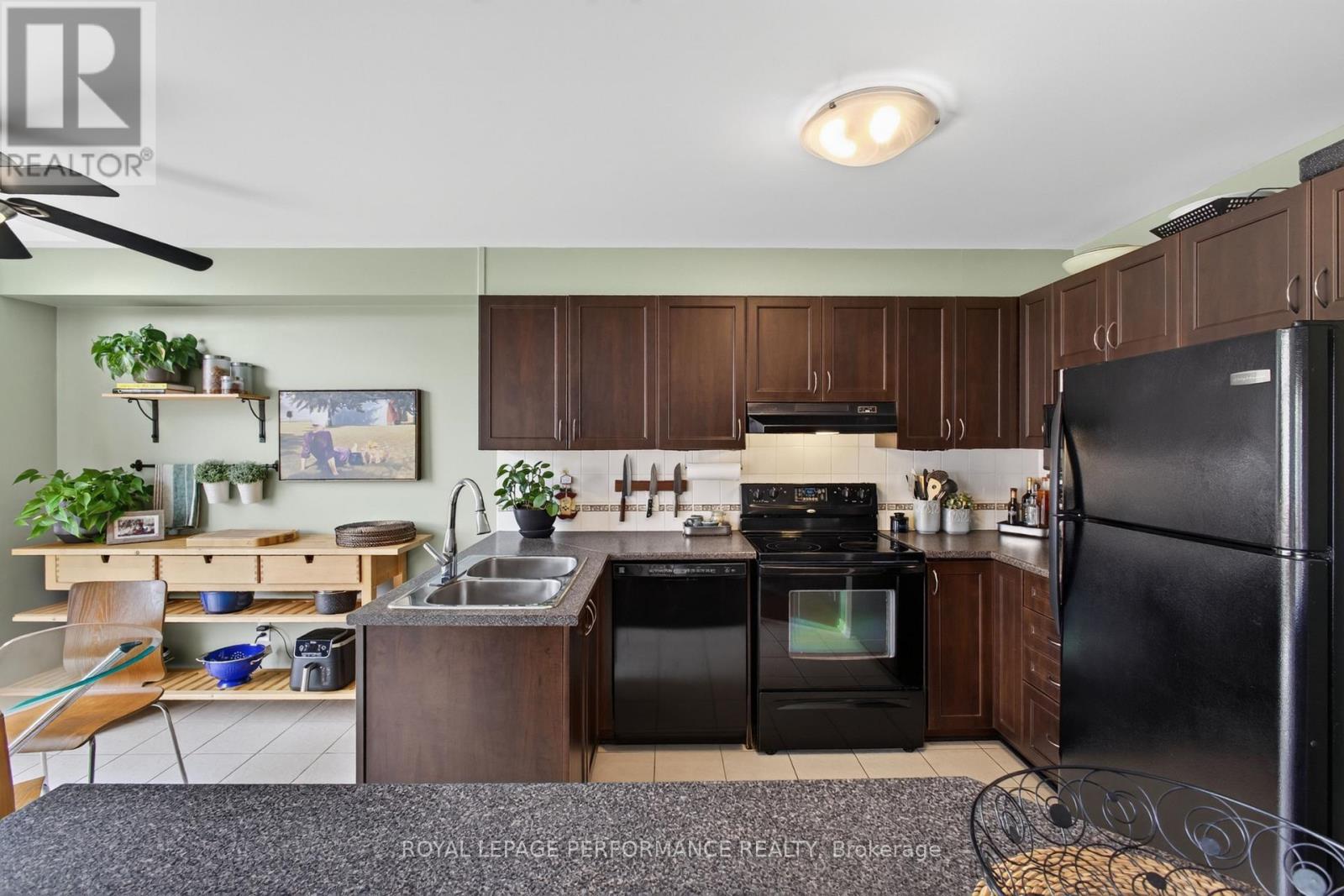 131 Sorento Street, Ottawa, Ontario  K2J 0B2 - Photo 14 - X13571232