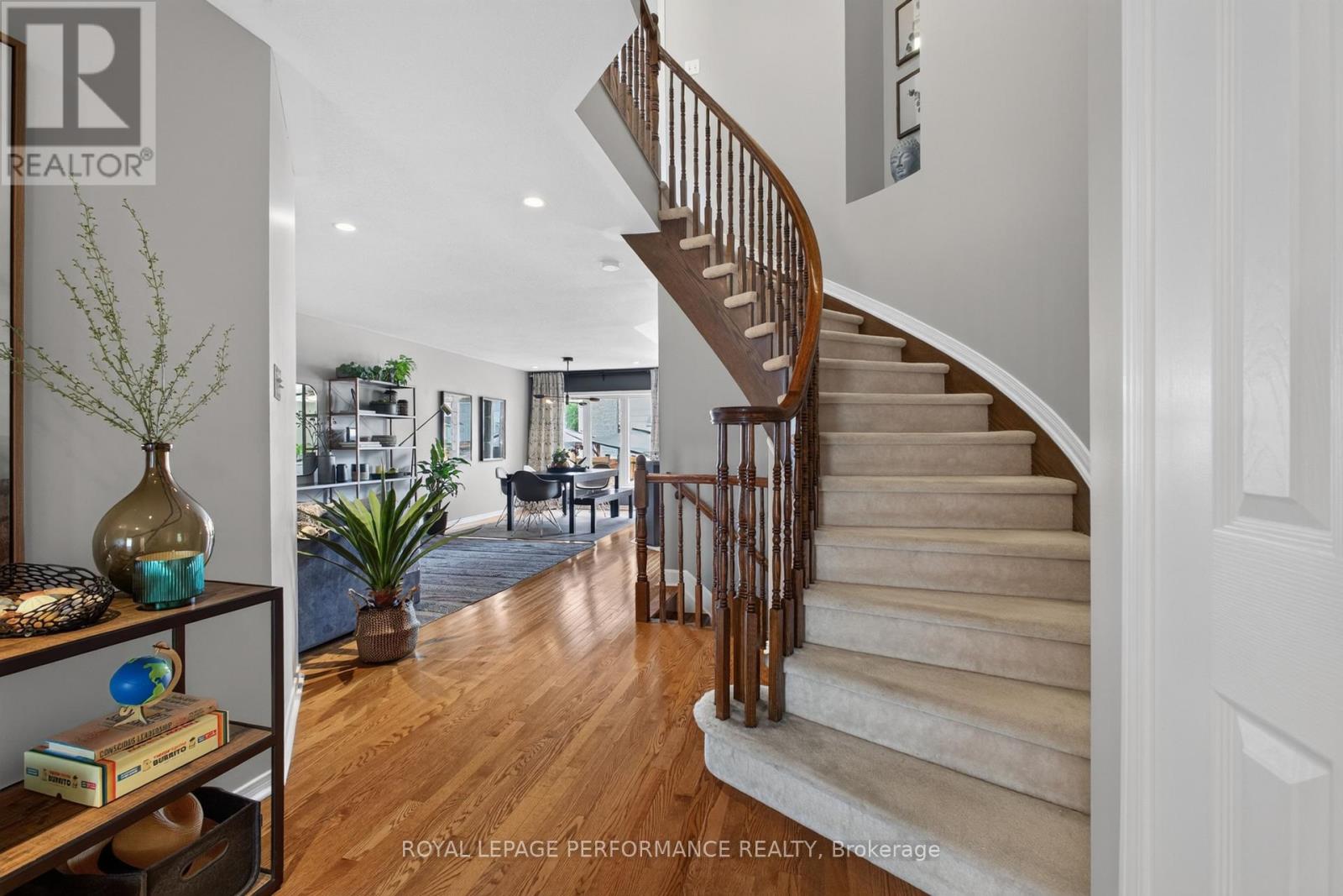 131 Sorento Street, Ottawa, Ontario  K2J 0B2 - Photo 4 - X13571232