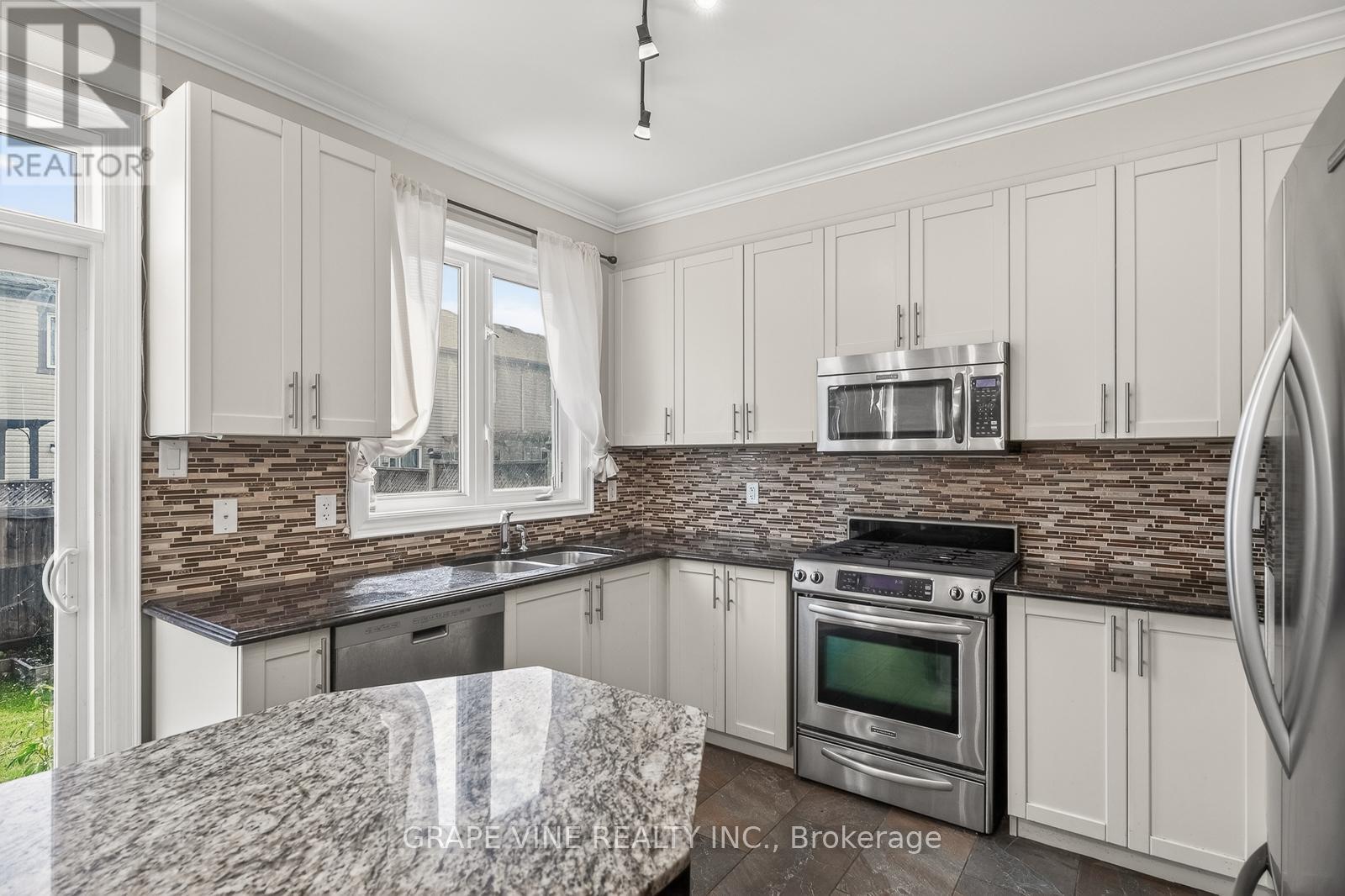 3009 Freshwater Way, Ottawa, Ontario  K2J 5J8 - Photo 12 - X13571262