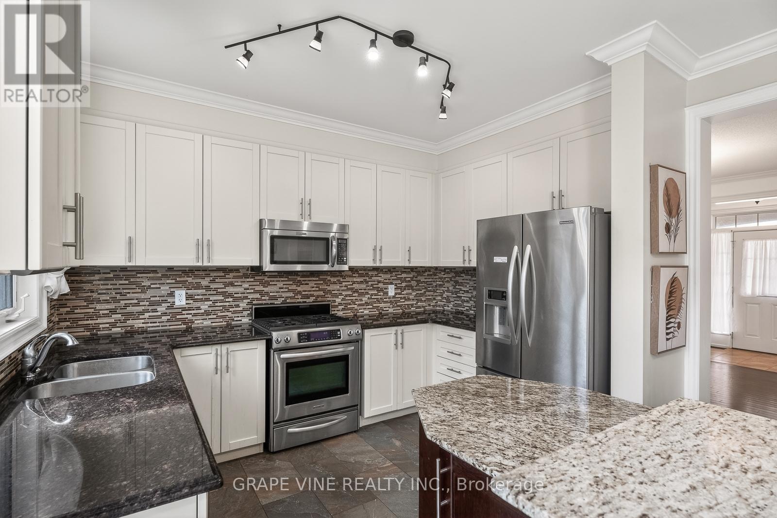 3009 Freshwater Way, Ottawa, Ontario  K2J 5J8 - Photo 13 - X13571262