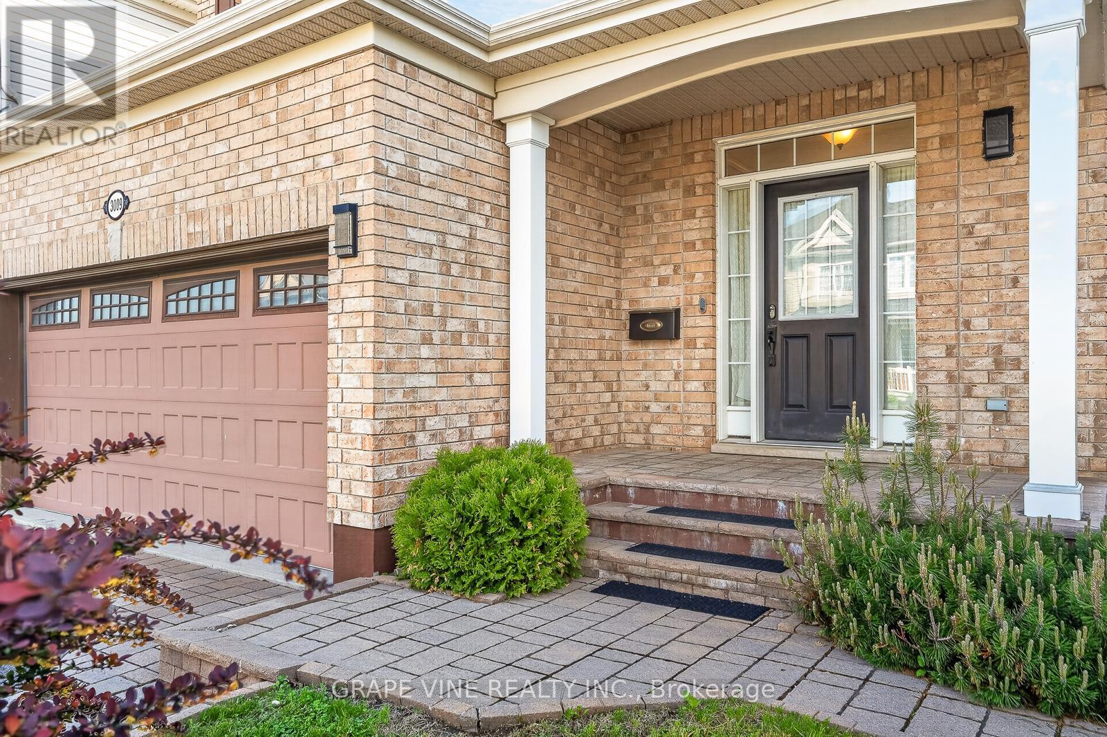 3009 Freshwater Way, Ottawa, Ontario  K2J 5J8 - Photo 3 - X13571262
