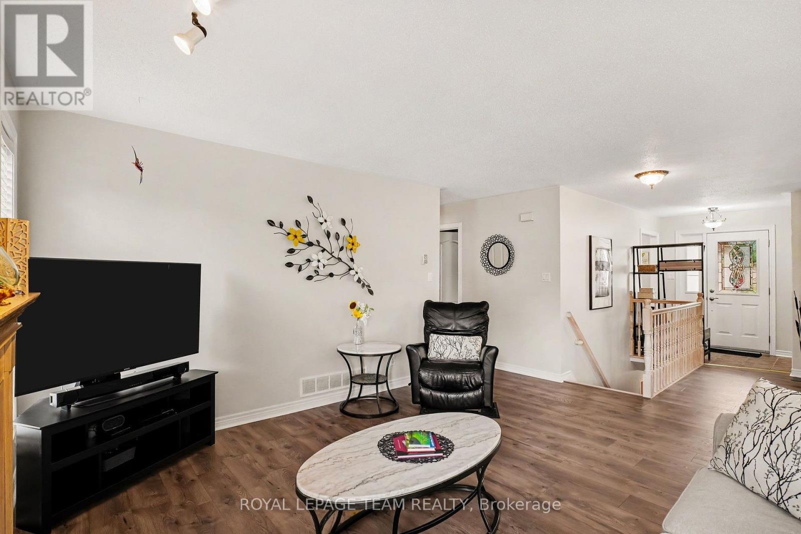 33 Prime Place, Carleton Place, Ontario  K7C 4V6 - Photo 7 - X13571416