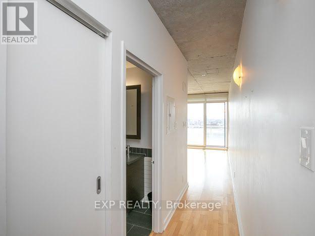 1401 - 324 Laurier Avenue W, Ottawa, Ontario  K1P 0A4 - Photo 3 - X13571472