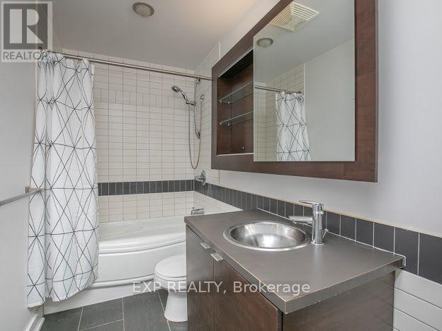 1401 - 324 Laurier Avenue W, Ottawa, Ontario  K1P 0A4 - Photo 4 - X13571472
