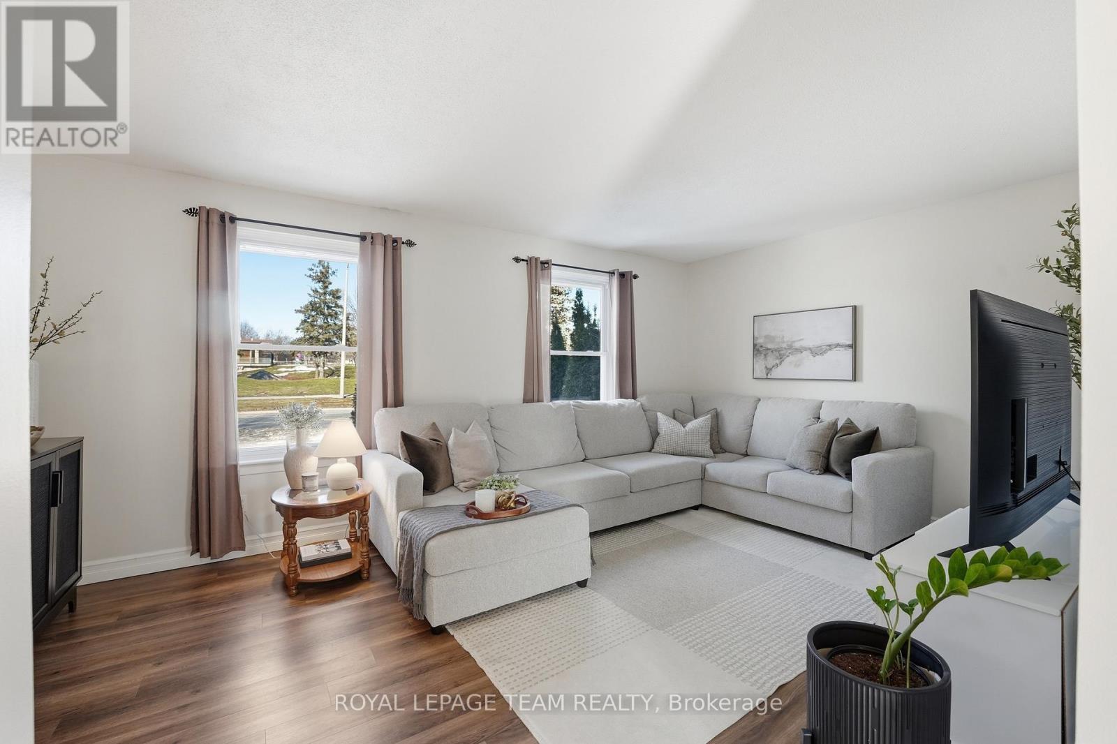 67 Castlefrank Road, Ottawa, Ontario  K2L 2E6 - Photo 9 - X13571536