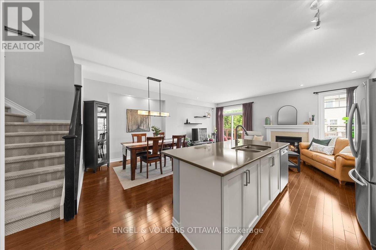 520 Rochefort Circle, Ottawa, Ontario  K4A 0M8 - Photo 12 - X13571614
