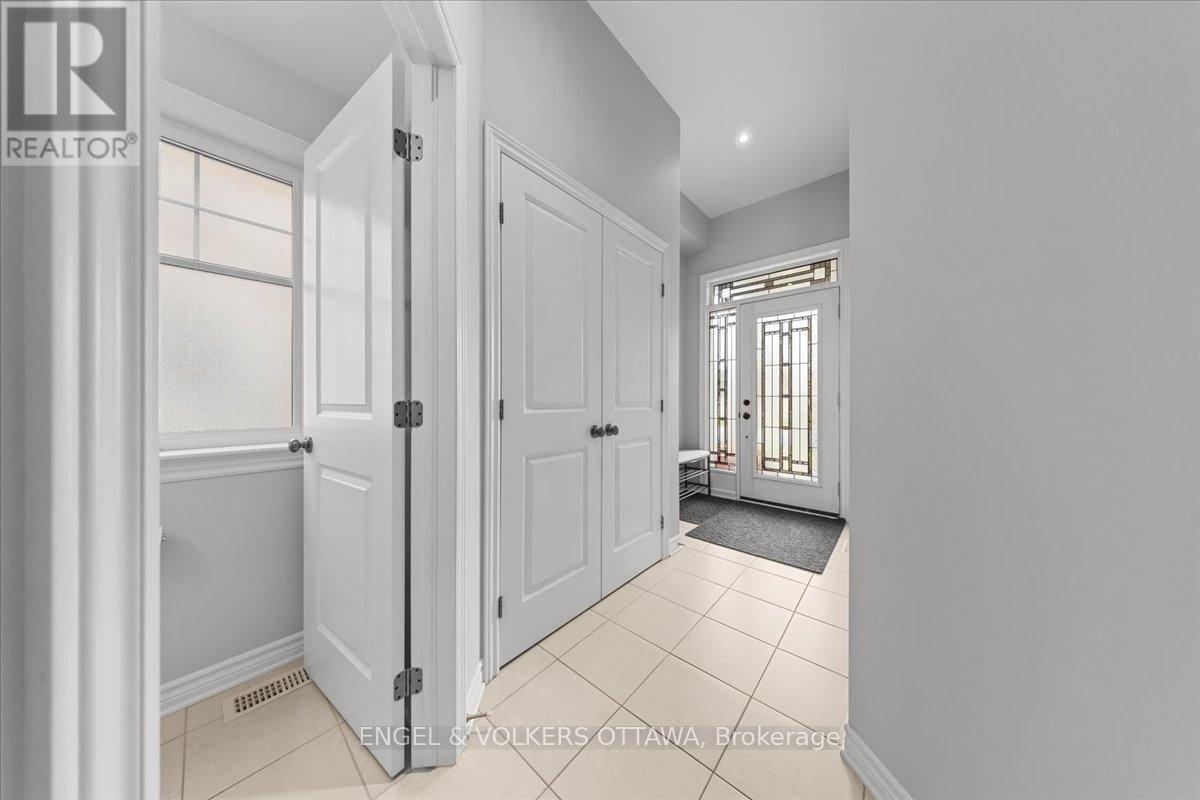520 Rochefort Circle, Ottawa, Ontario  K4A 0M8 - Photo 14 - X13571614