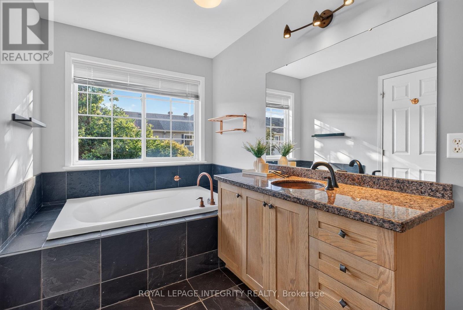 640 Kilbirnie Drive, Ottawa, Ontario  K2J 0G7 - Photo 15 - X13571690