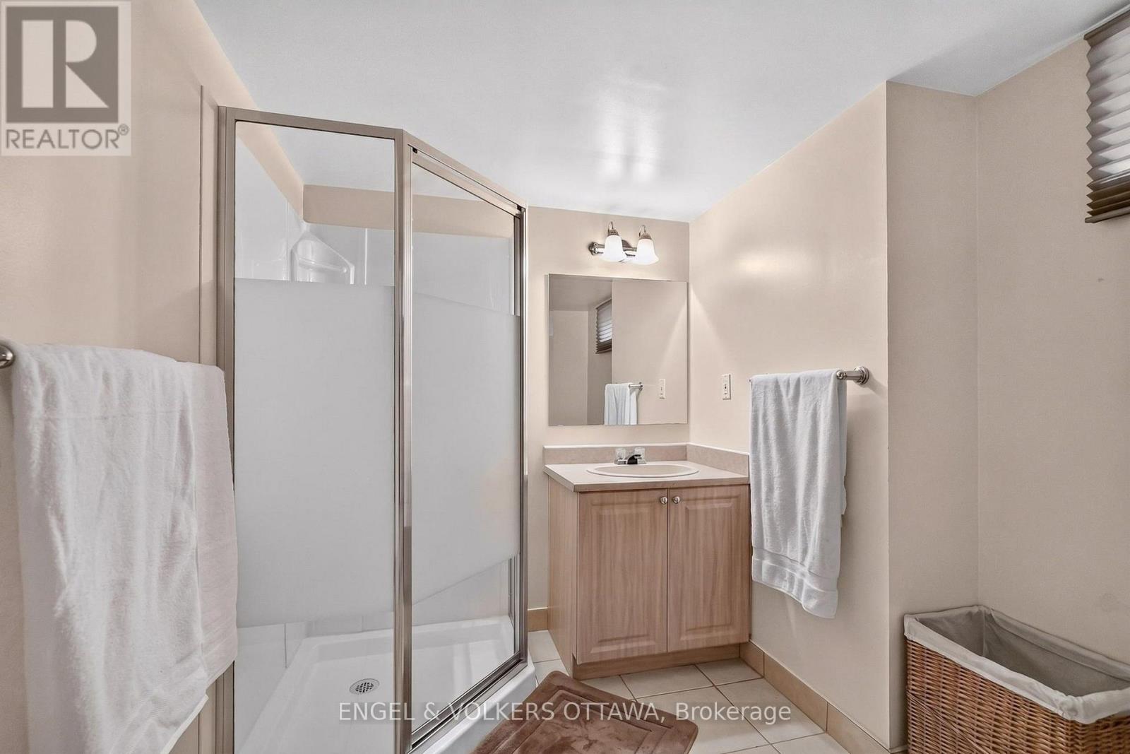 783 Wingate Drive, Ottawa, Ontario  K1G 1S2 - Photo 21 - X13571824