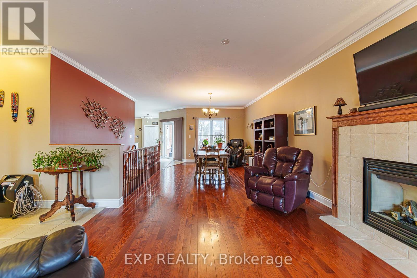 1496 Queensdale Avenue, Ottawa, Ontario  K1T 4G3 - Photo 3 - X13571846
