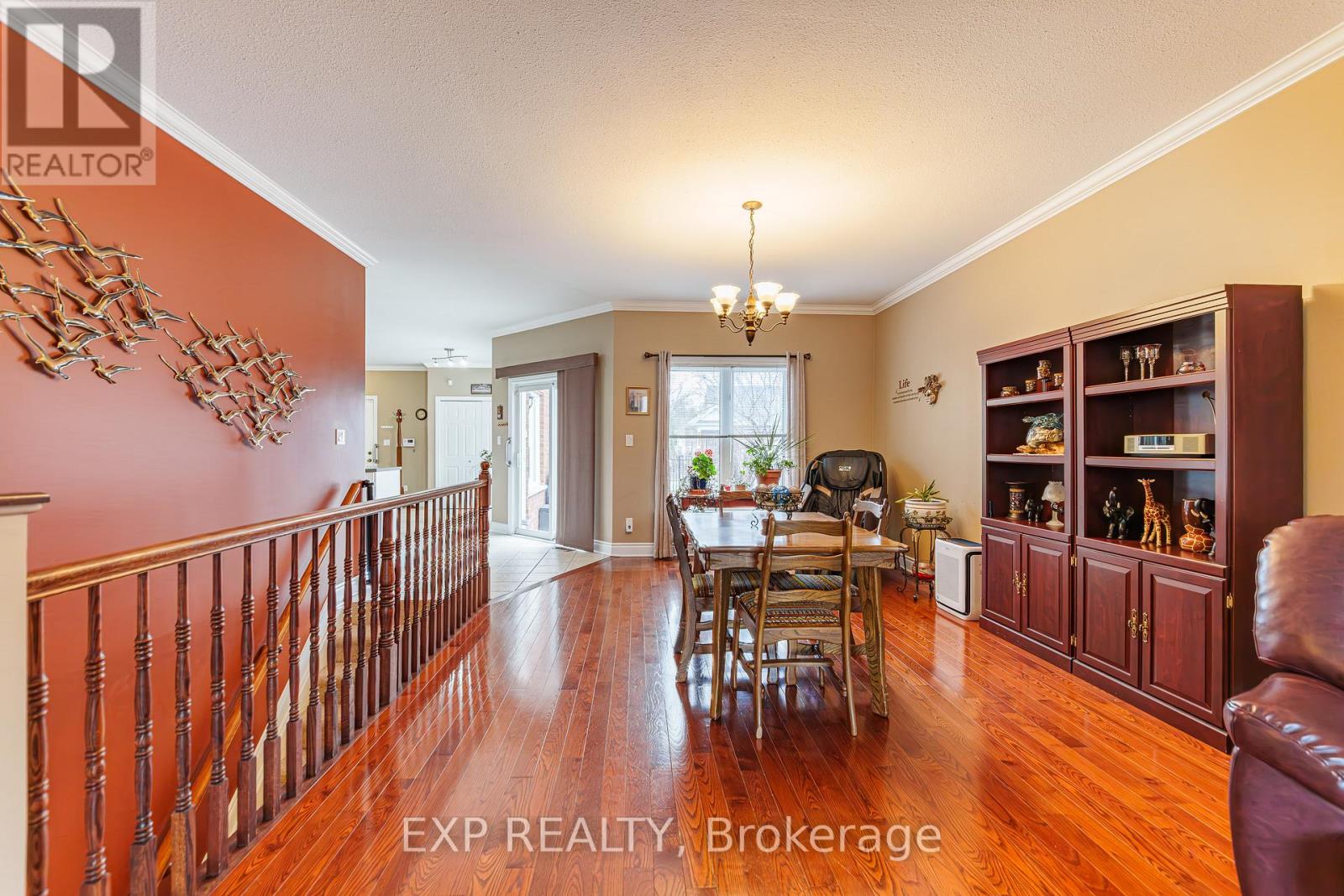 1496 Queensdale Avenue, Ottawa, Ontario  K1T 4G3 - Photo 5 - X13571846