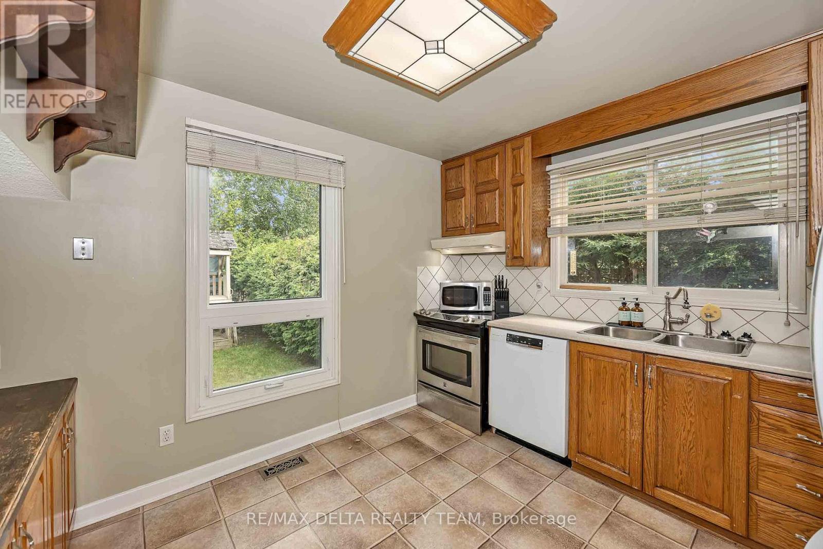 6340 Fortune Drive, Ottawa, Ontario  K1C 1Z6 - Photo 9 - X13571998