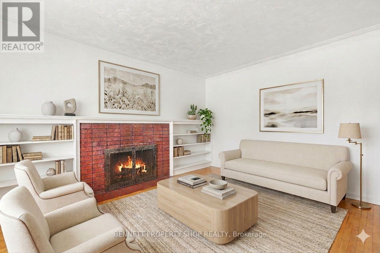 1361 Summerville Avenue, Ottawa, Ontario  K1Z 8G9 - Photo 4 - X13572110