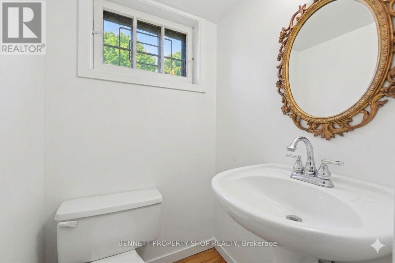 1361 Summerville Avenue, Ottawa, Ontario  K1Z 8G9 - Photo 6 - X13572110