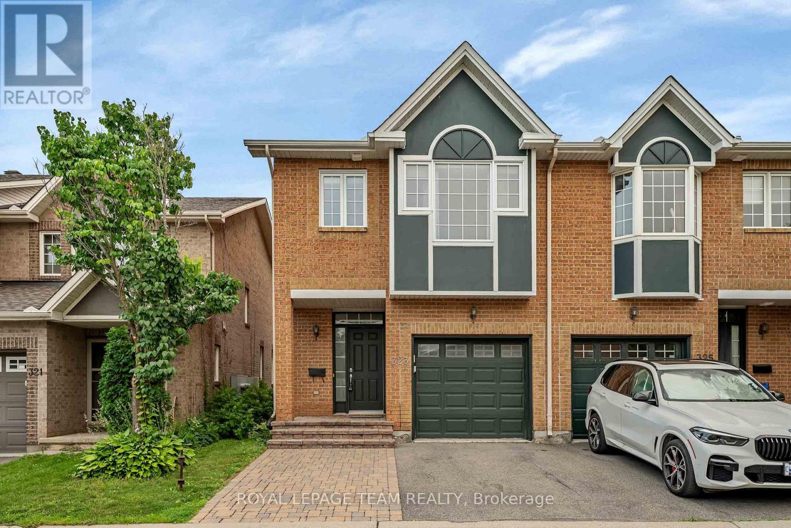 323 Freedom Private, Ottawa, Ontario  K1G 6W3 - Photo 1 - X13572130