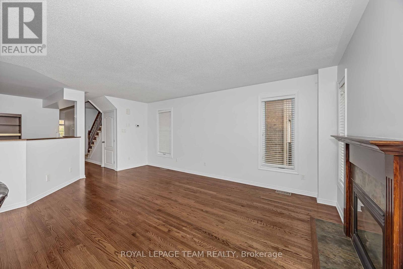 323 Freedom Private, Ottawa, Ontario  K1G 6W3 - Photo 10 - X13572130