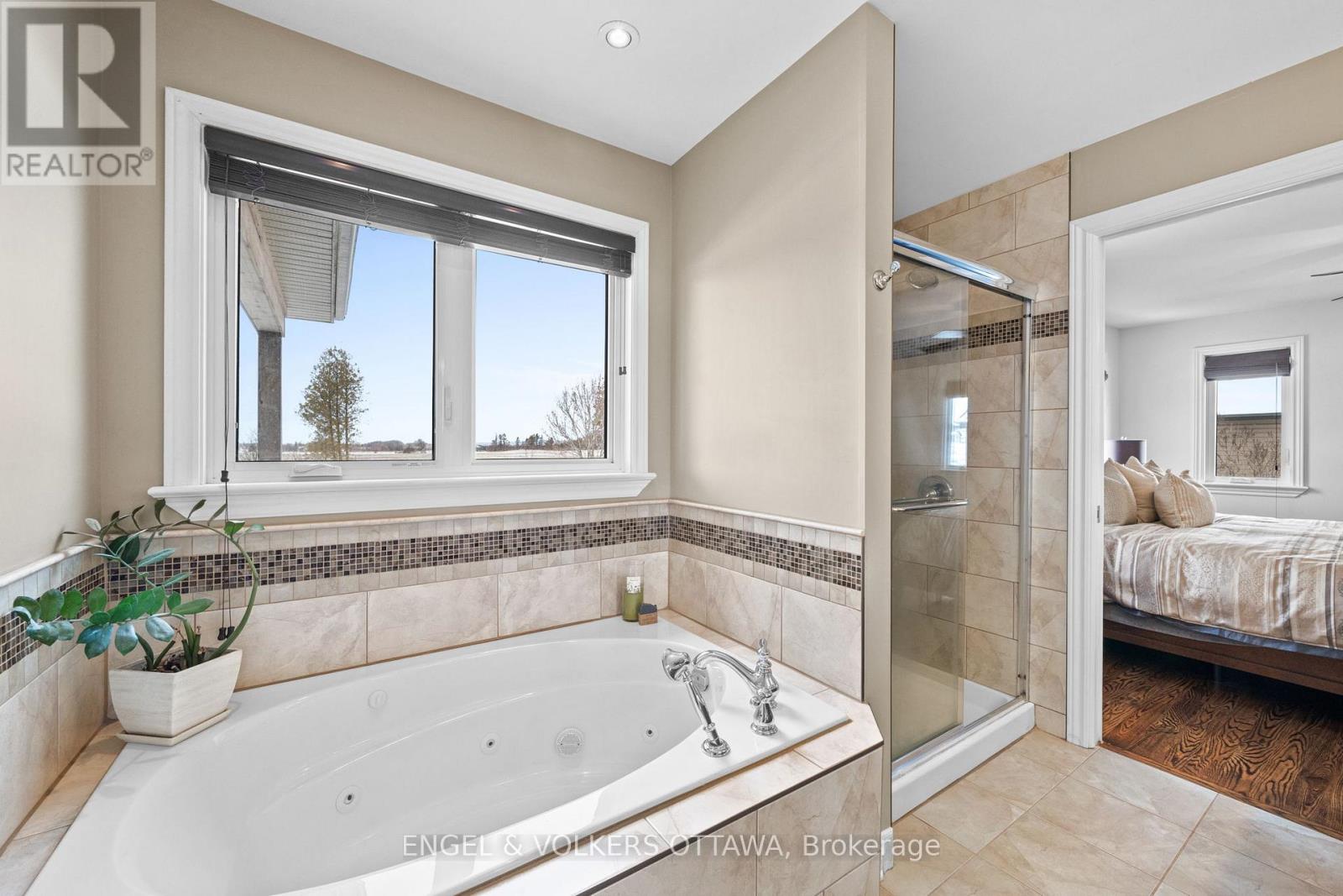5579 Lombardy Drive, Ottawa, Ontario  K0A 2W0 - Photo 19 - X13572538