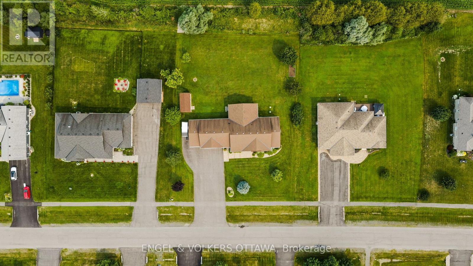 5579 Lombardy Drive, Ottawa, Ontario  K0A 2W0 - Photo 40 - X13572538